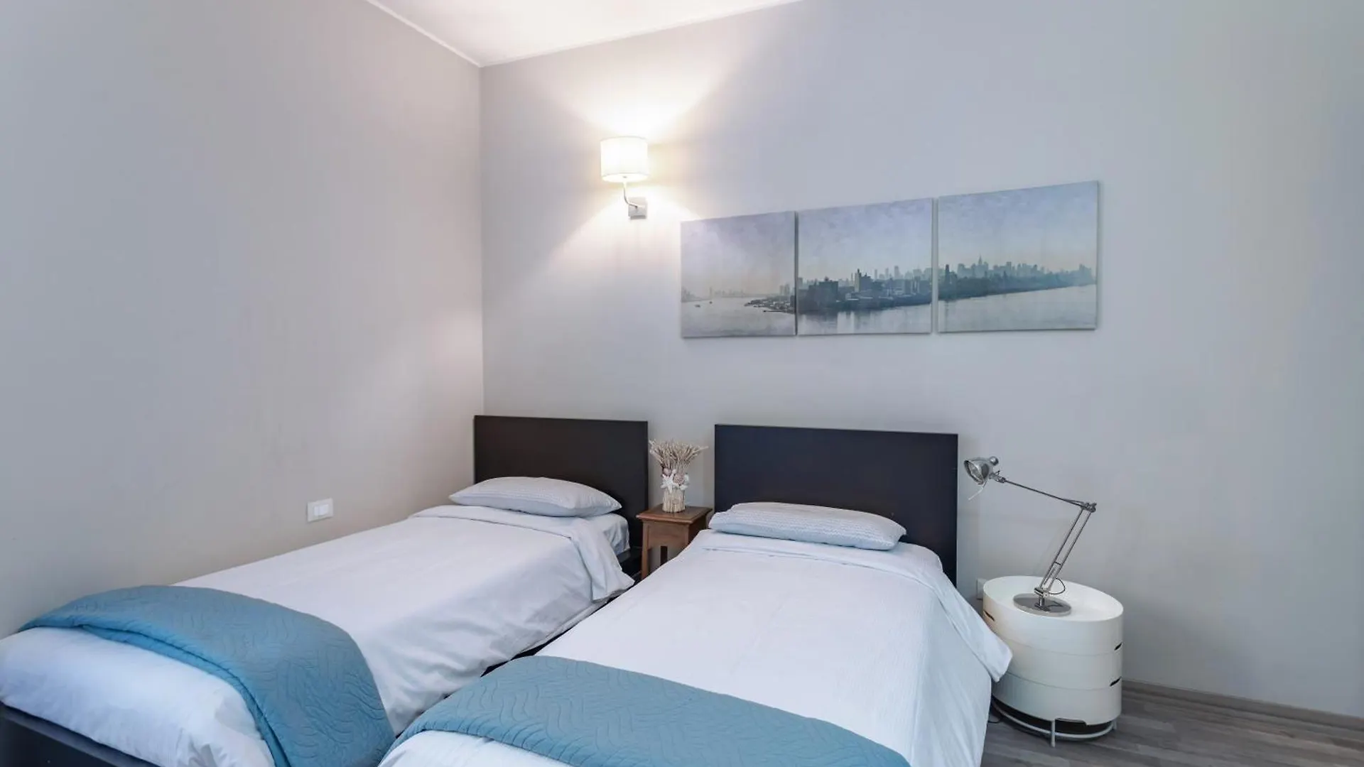 Casa Ugo - Pavia City Center - By Host4U